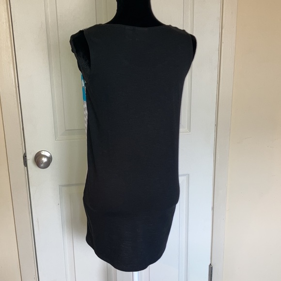 Chico’s Tunic Top - Picture 2 of 8